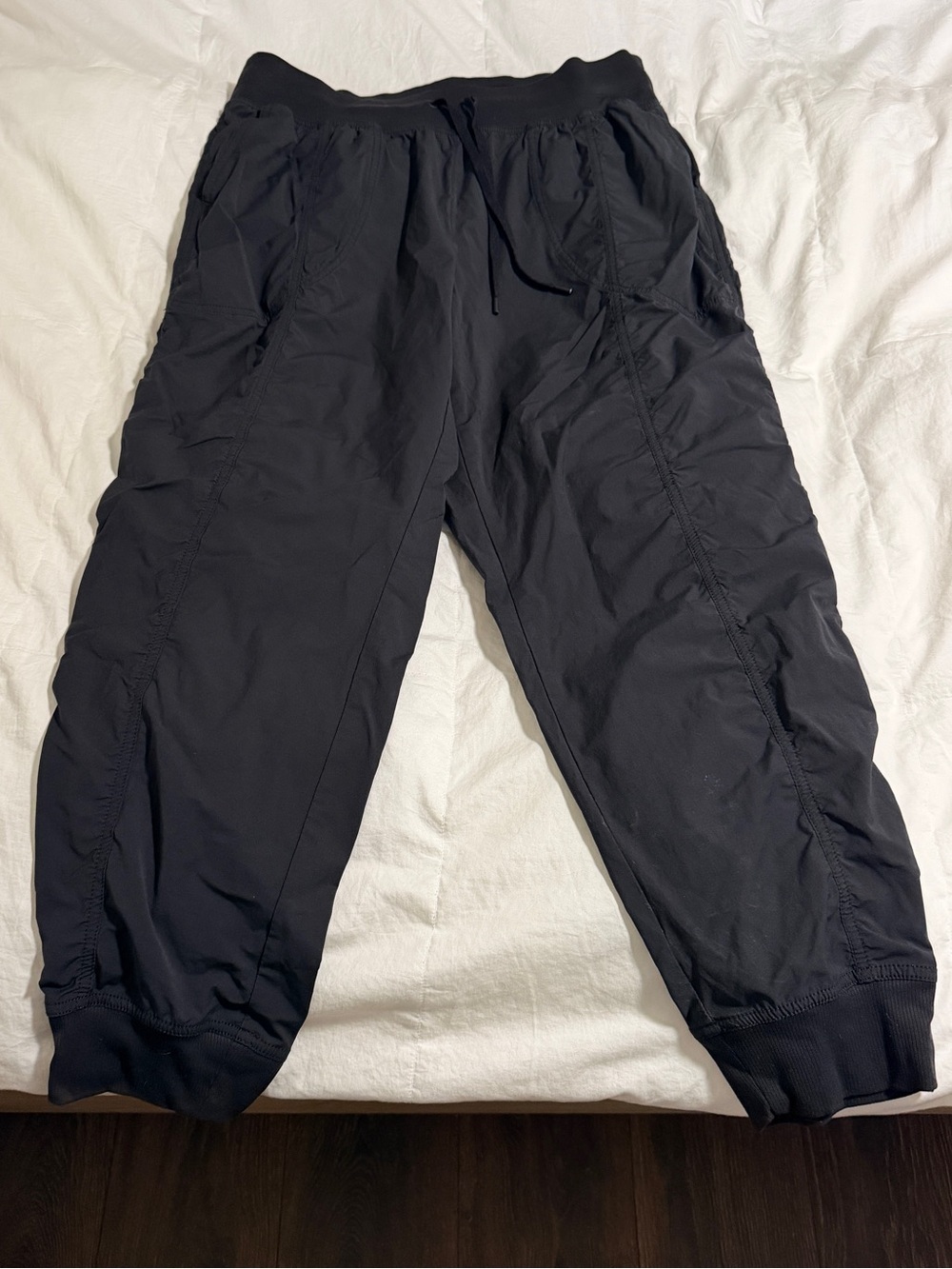 CALIA by Carrie Underwood Women’s Black Drawstring Jogger Pants